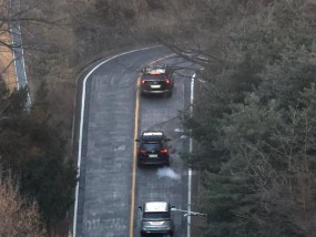 层层“人墙”寸步难行不得已走山路韩公调处公布更多逮捕细节