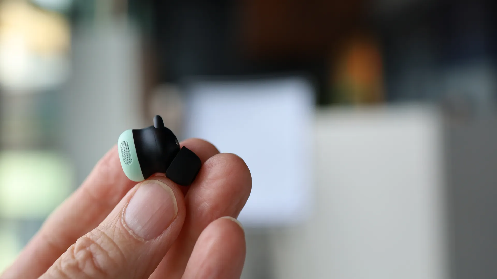 探索谷歌Pixel Buds Pro 2令人印象深刻的功能和缺点